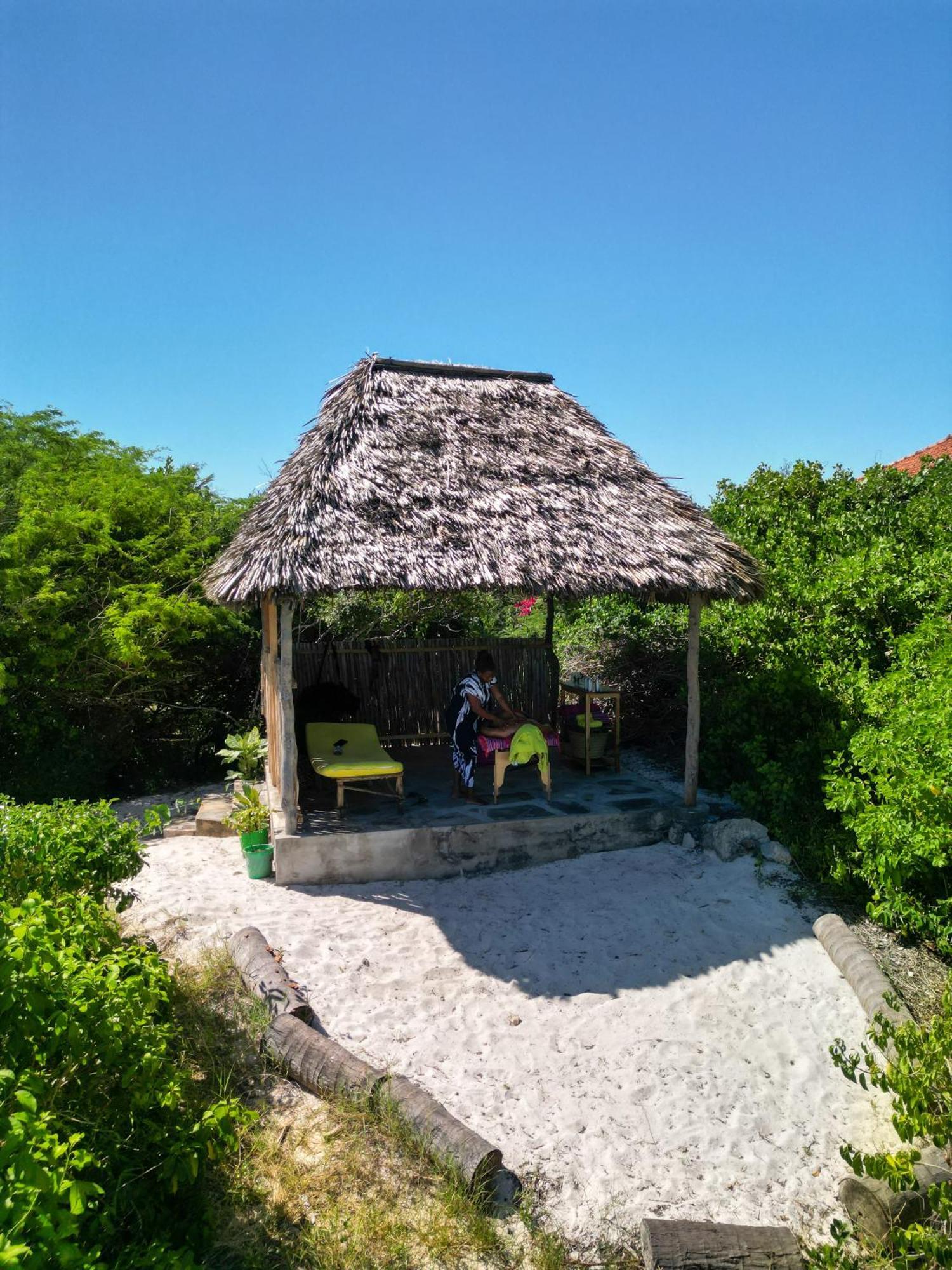 Watamu Beach Cottages B&B Dış mekan fotoğraf