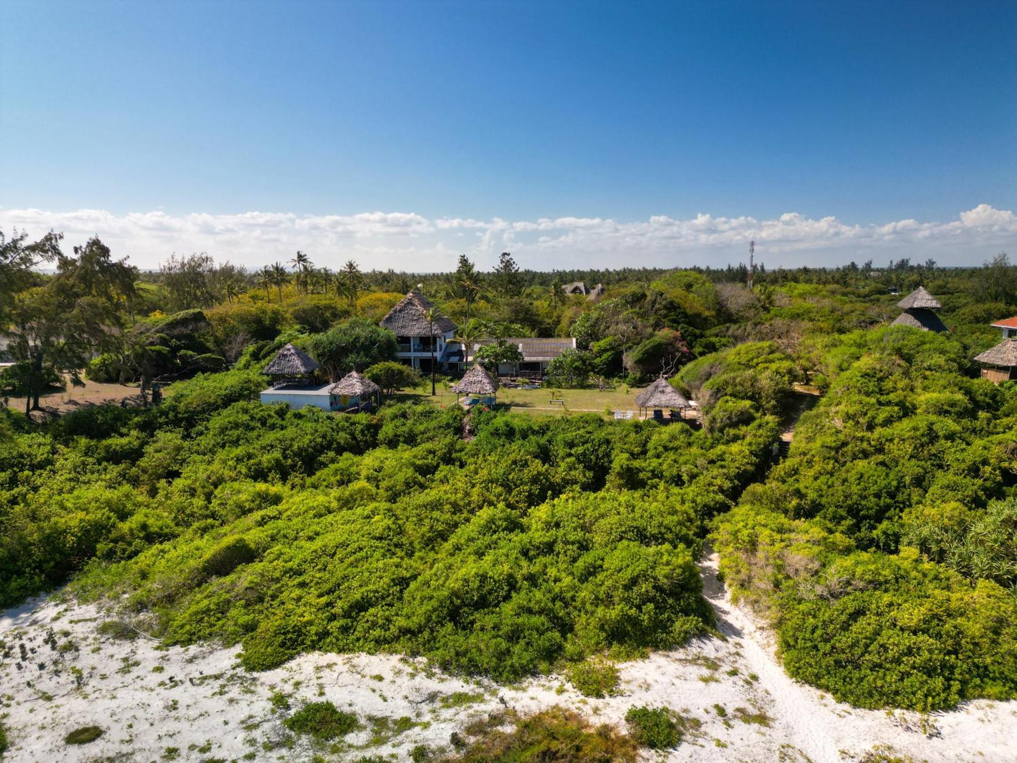Watamu Beach Cottages B&B Dış mekan fotoğraf
