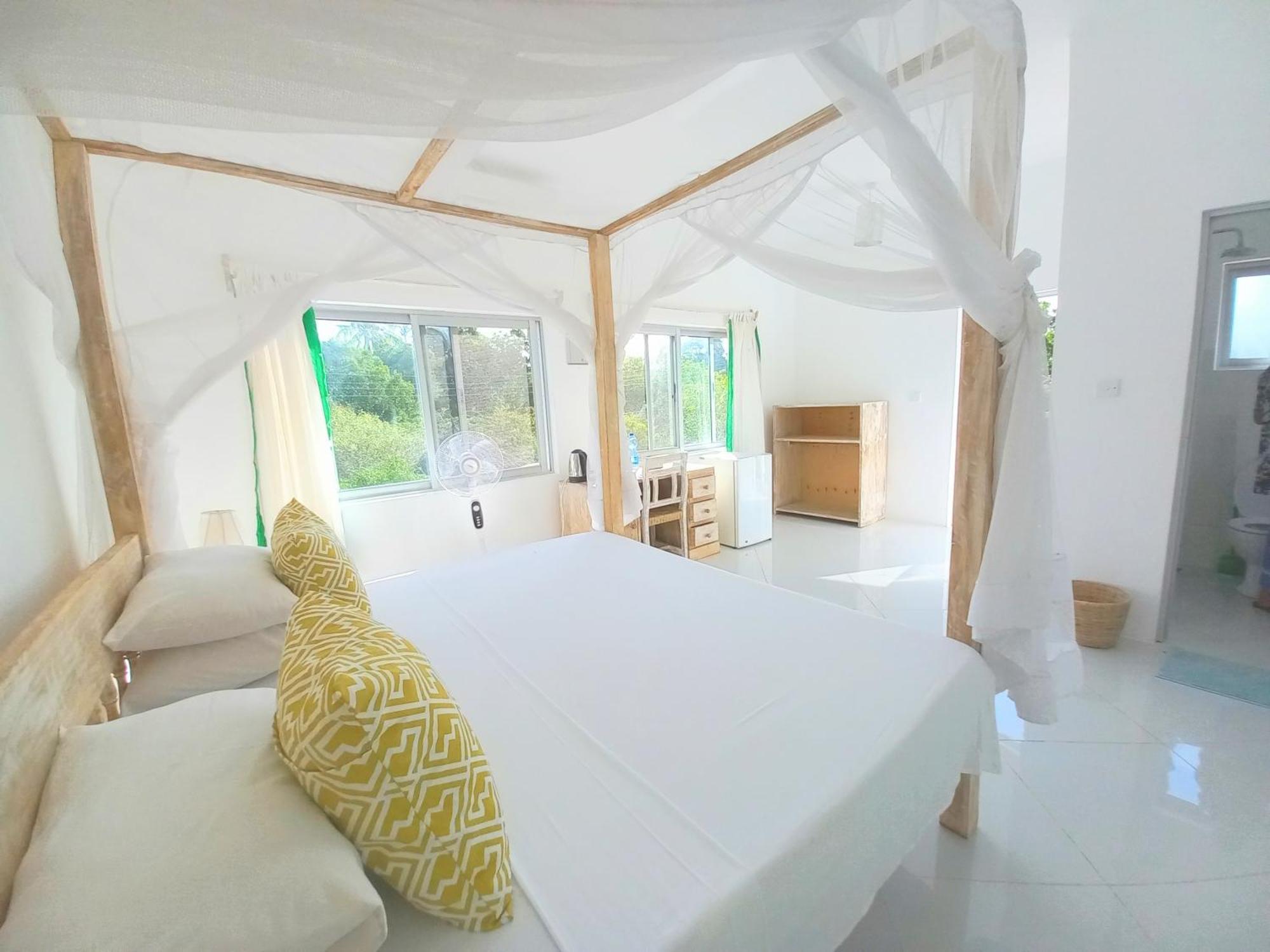 Watamu Beach Cottages B&B Oda fotoğraf