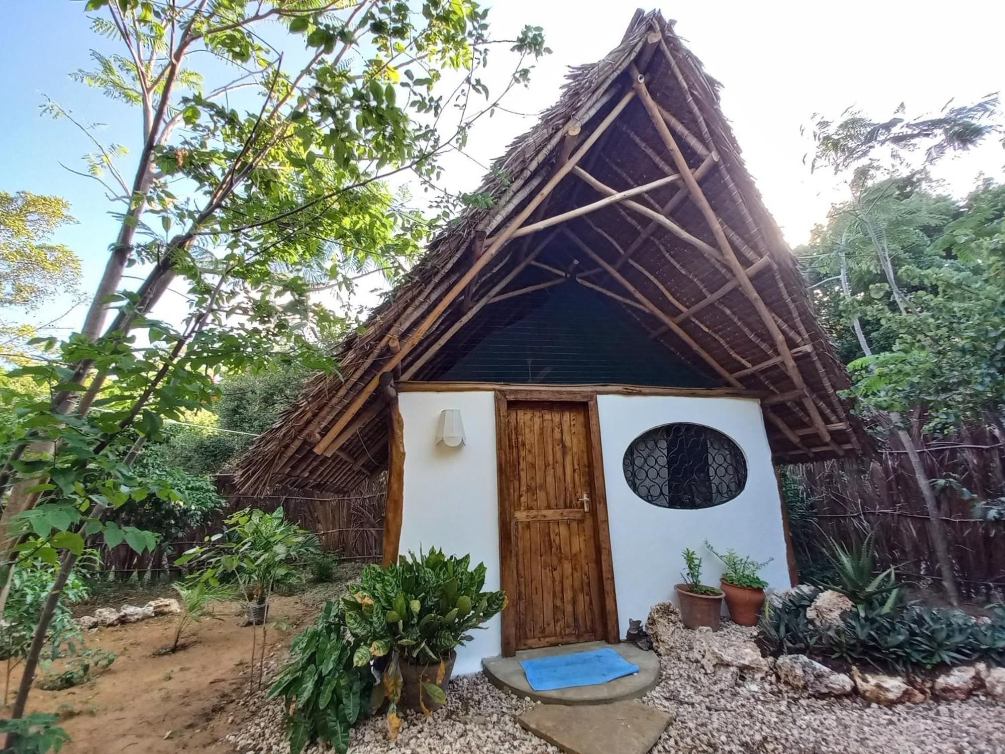 Watamu Beach Cottages B&B Oda fotoğraf